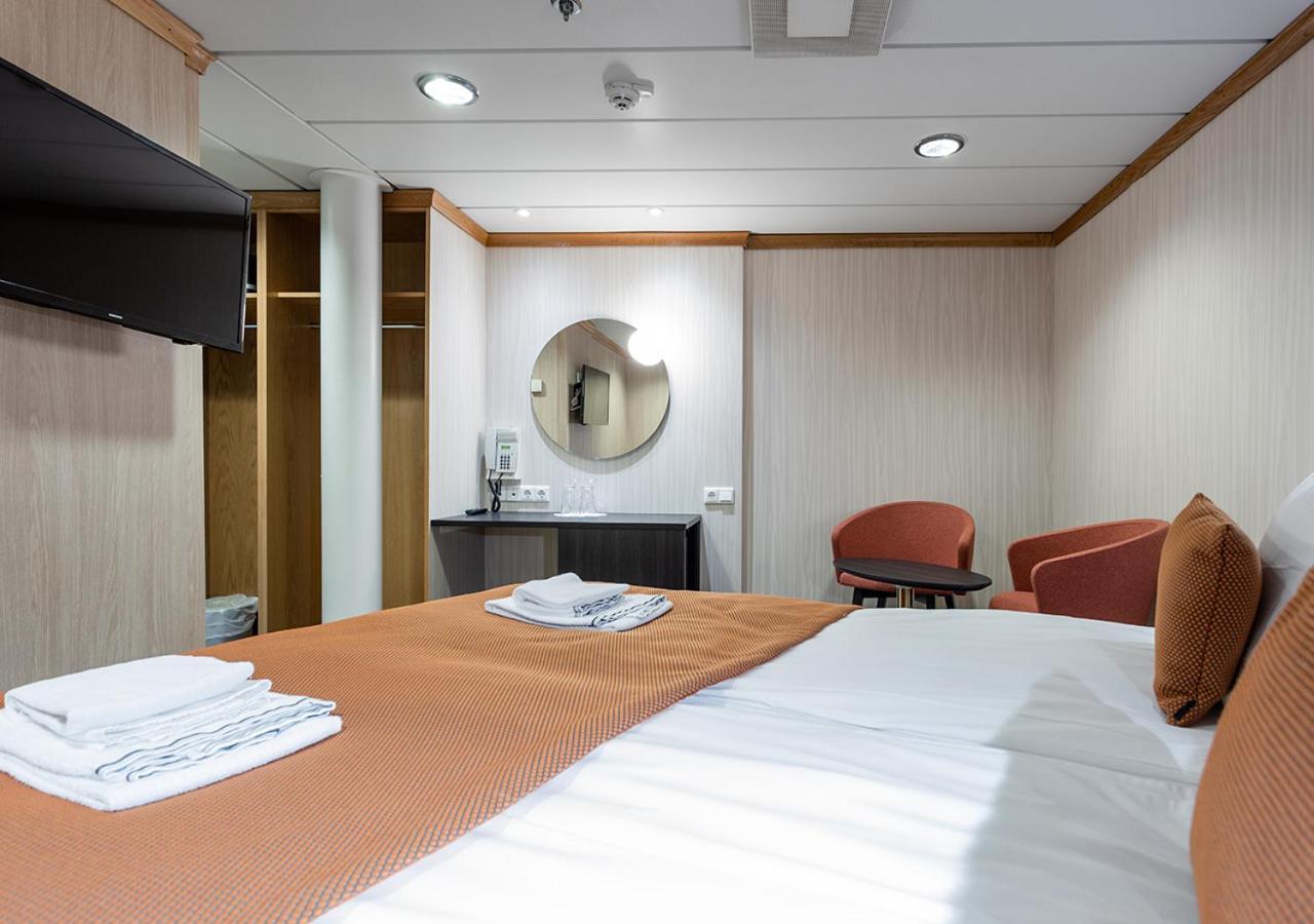 فندق Viking Line Ferry Gabriella - Cruise Helsinki-Stockholm-هلسنكي الغرفة الصورة